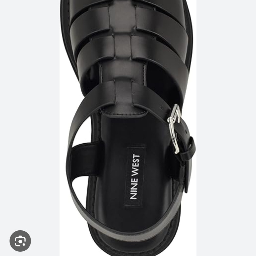 Nine West Black Strappy Sandals Fisherman sandal